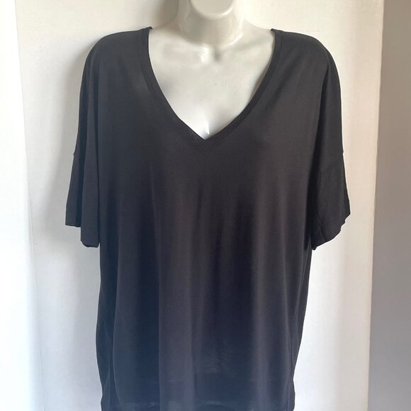 Vince Black V-Neck Short Sleeve Lightweight Jersey T-Shirt Womens Medium - Picture 7 of 7